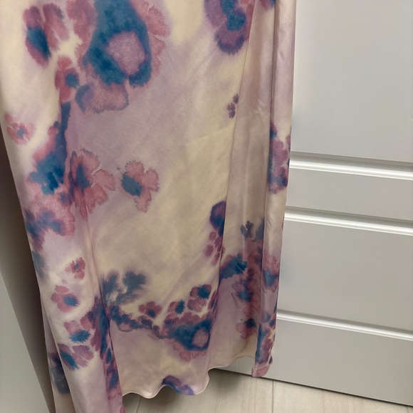 Zara purple floral dress - Picture 2 of 5
